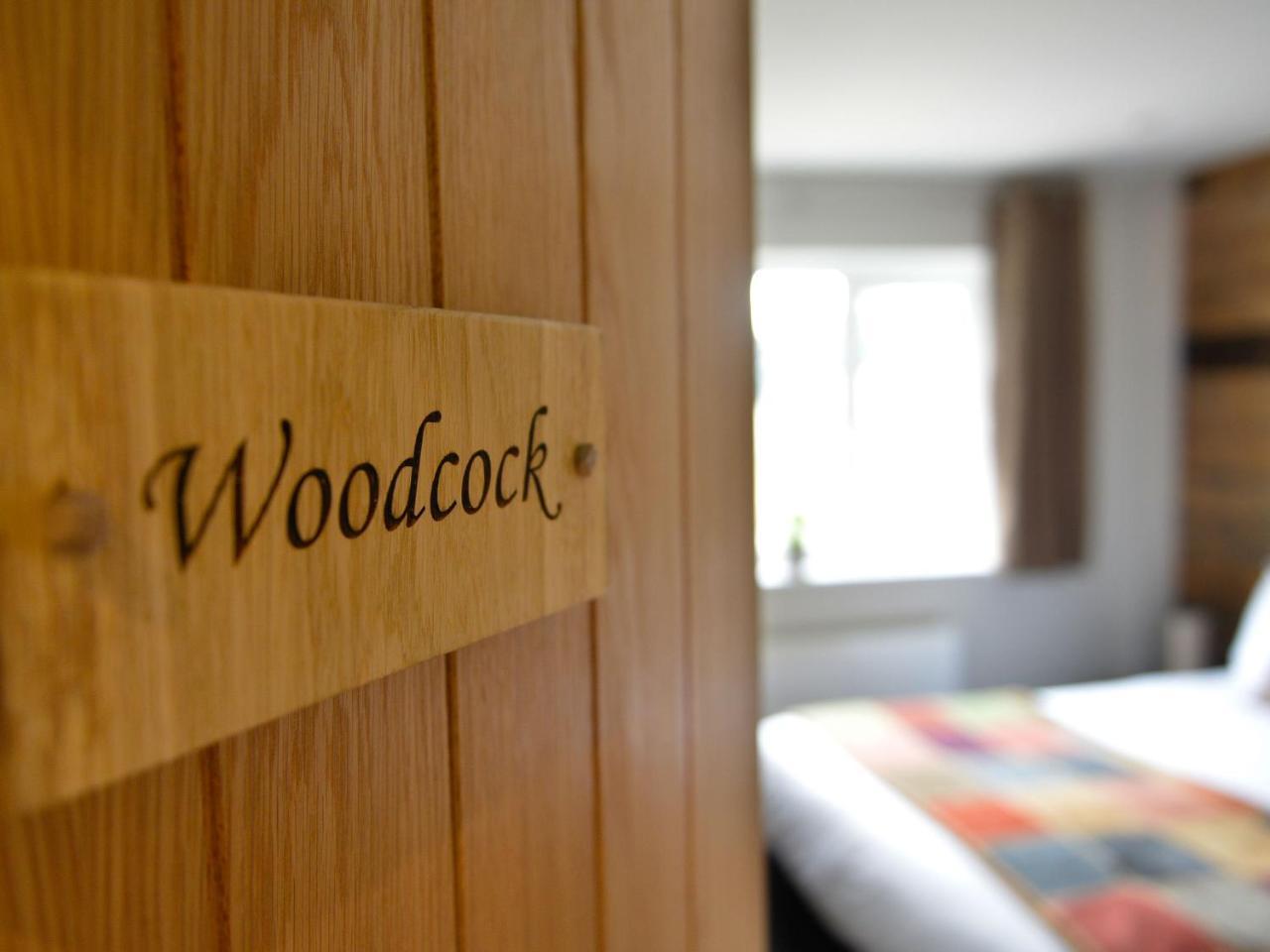 The Cayley Arms Inn Пикеринг Экстерьер фото